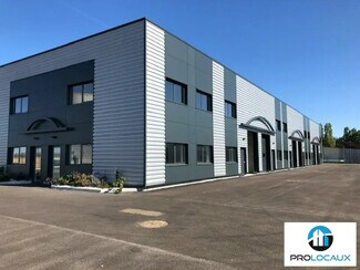 Plus de détails pour Local d'activités à louer