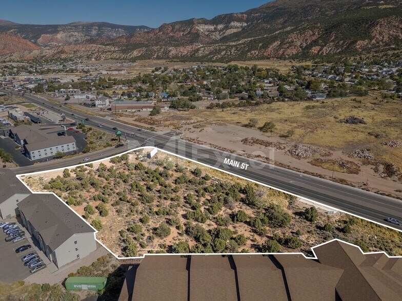 1250 S Main St, Cedar City, UT à vendre - Photo de l’immeuble – Image 3 sur 5