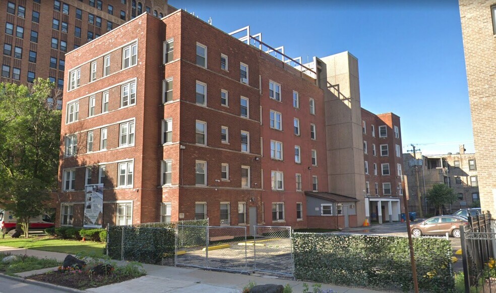 7270 S South Shore Dr, Chicago, IL à vendre - Photo de l’immeuble – Image 2 sur 32