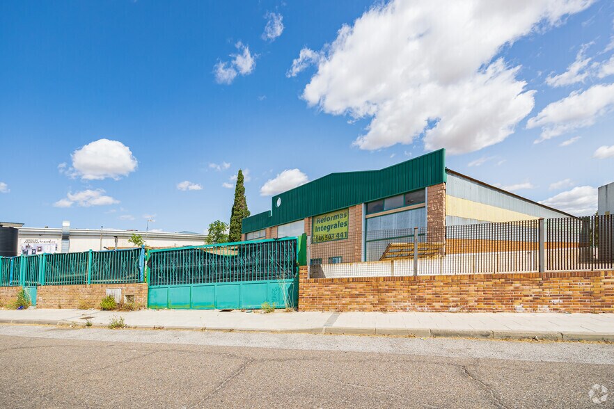 Calle Francia, 19, Griñón, Madrid à vendre - Photo de l’immeuble – Image 2 sur 10