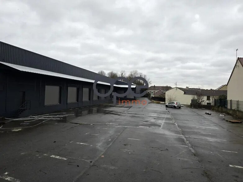 Industriel/Logistique dans Le Mesnil-Amelot à louer - Photo de l’immeuble – Image 2 sur 8