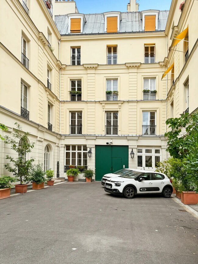 Plus de détails pour Bureau à louer