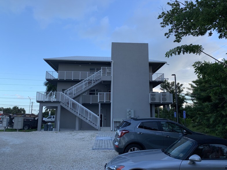 21430-21460 Overseas Hwy, Cudjoe Key, FL à louer - Photo de l’immeuble – Image 3 sur 4