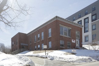 Plus de détails pour 16 Winthrop St, Augusta, ME - Bureau/Local commercial à louer