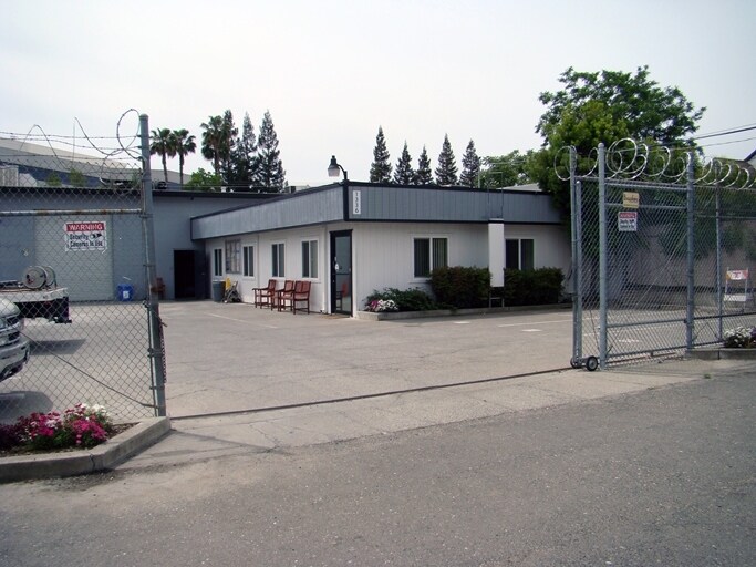 1336-1340 Dixieanne Ave, Sacramento, CA à vendre - Photo de l’immeuble – Image 3 sur 22