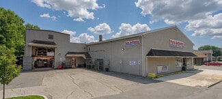Plus de détails pour 118-120 South St, Danbury, CT - Industriel/Logistique à vendre
