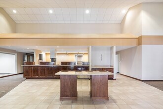 301 N C M Allen Pkwy, San Marcos, TX à louer Photo intérieure– Image 1 sur 19