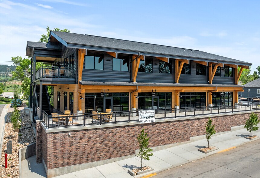 344 N Main St, Spearfish, SD à louer - Photo de l’immeuble – Image 3 sur 10