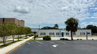 1275 Cleveland St, Clearwater, FL à louer Photo intérieure– Image 2 sur 2