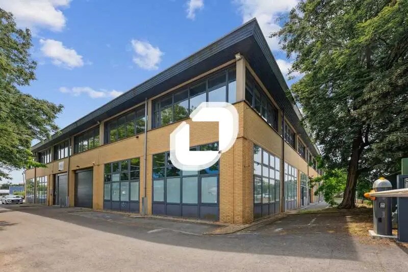 7-9 Rue Jean Prouvé, Villejuif à louer Photo de l’immeuble– Image 1 sur 35