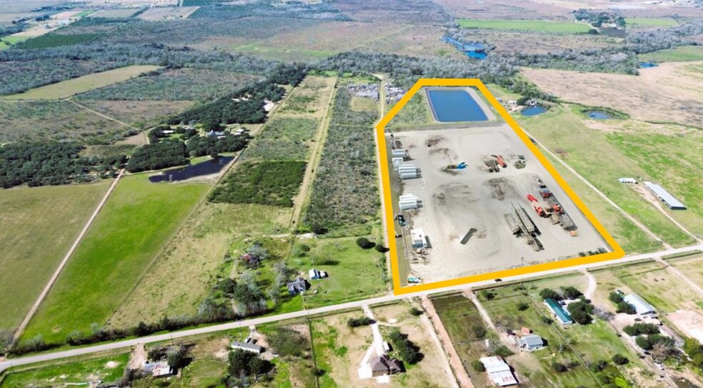 8485 Adams Flat Rd, Brookshire, TX à louer - Photo principale – Image 1 sur 1