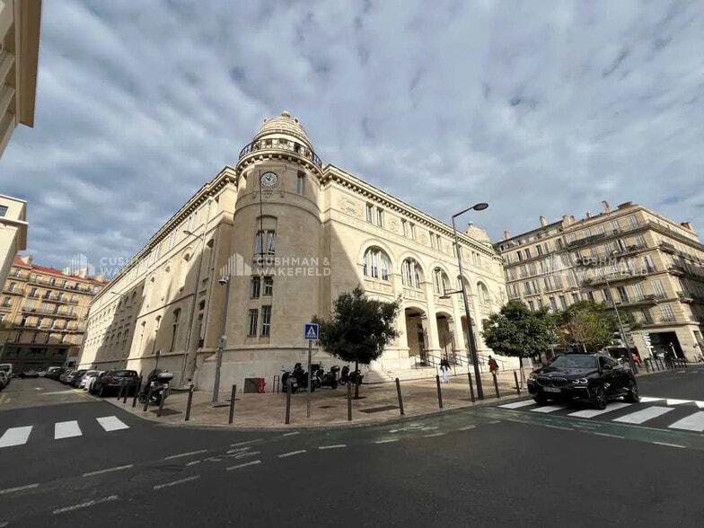 1 Place De L'hôtel Des Postes, Marseille à louer - Photo de l’immeuble – Image 1 sur 16