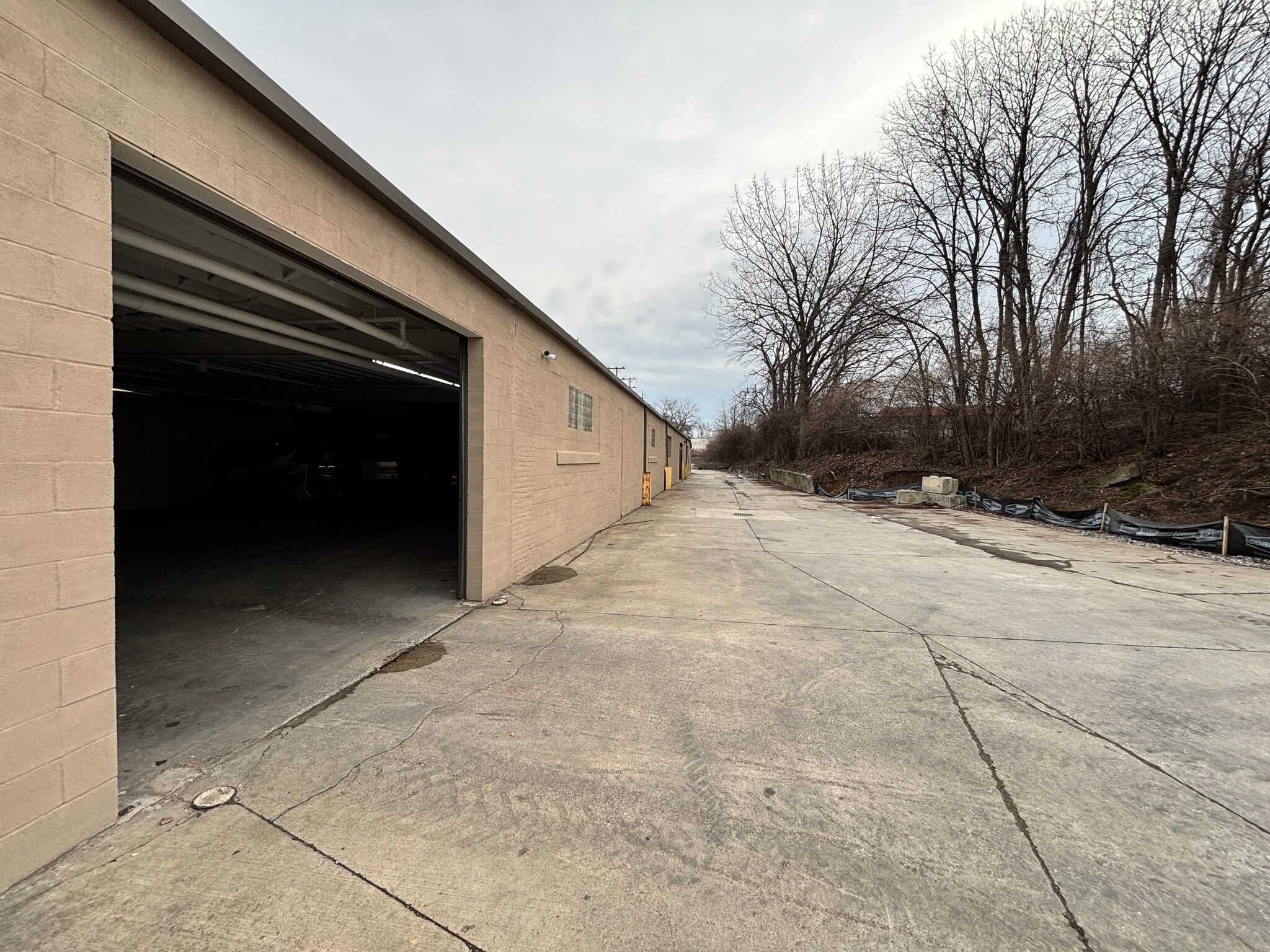 4911 Grant Ave, Cuyahoga Heights, OH à louer Photo intérieure– Image 1 sur 6