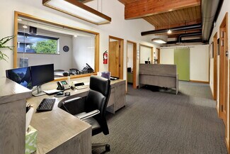 Plus de détails pour 1215 W Holly St, Bellingham, WA - Bureau à vendre