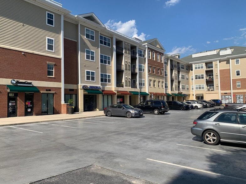 1415 Duckens St, Odenton, MD à louer - Photo de l’immeuble – Image 1 sur 11