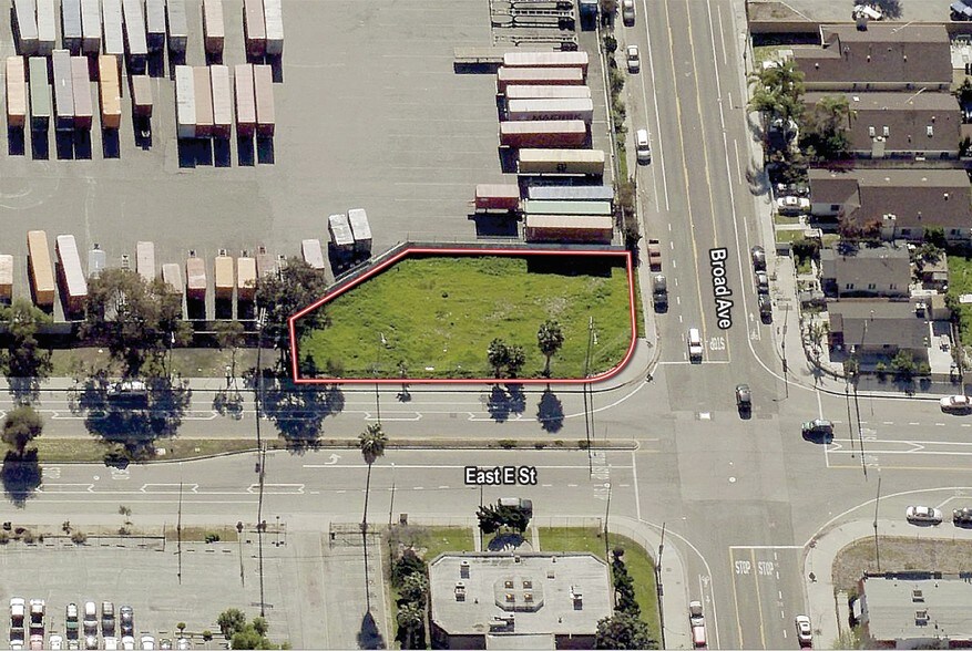 204 E E St, Wilmington, CA à louer - Photo principale – Image 1 sur 2