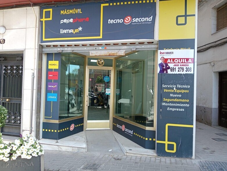 Local commercial dans Maracena, Granada à louer - Photo de l’immeuble – Image 1 sur 18
