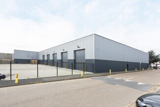 Plus de détails pour Streatham Rd, Mitcham - Industriel/Logistique à louer