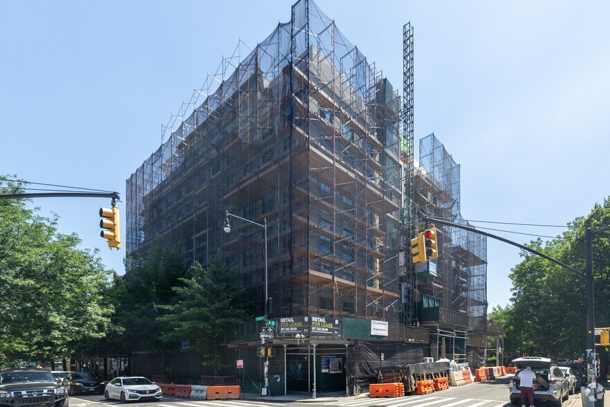 705 Franklin Ave, Brooklyn, NY à louer - Photo principale – Image 1 sur 2