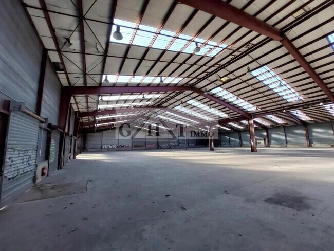 Plus de détails pour Industriel/Logistique à vendre