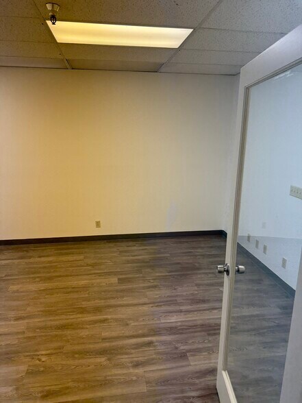 1514-1518 Moffett St, Salinas, CA à louer - Photo de l’immeuble – Image 2 sur 8