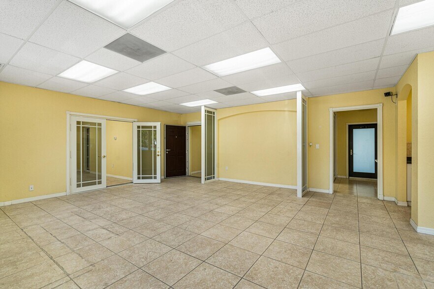 4700 W Prospect Rd, Fort Lauderdale, FL à vendre - Photo intérieure – Image 3 sur 26