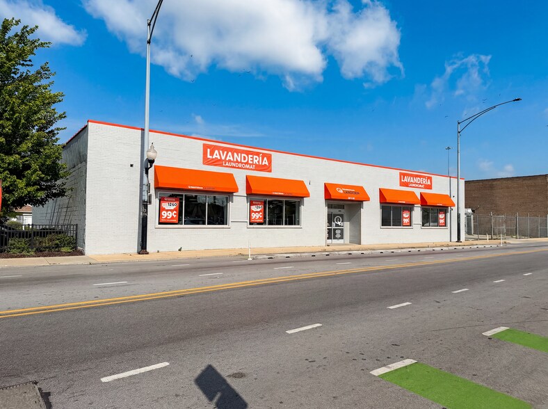4314 S Kedzie Ave, Chicago, IL à vendre - Photo de l’immeuble – Image 2 sur 3