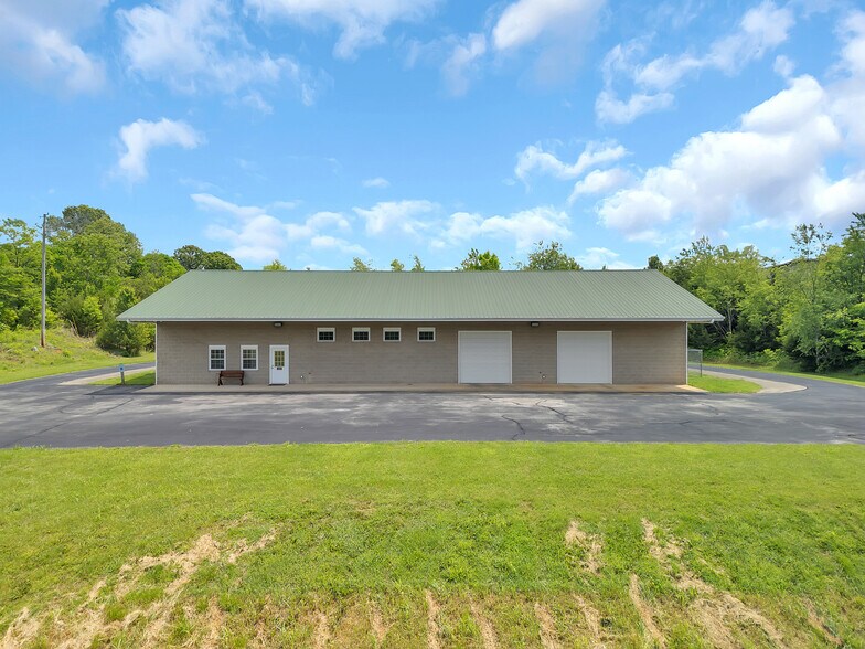 7115 Newport Hwy, Greeneville, TN à vendre - Photo de l’immeuble – Image 2 sur 47