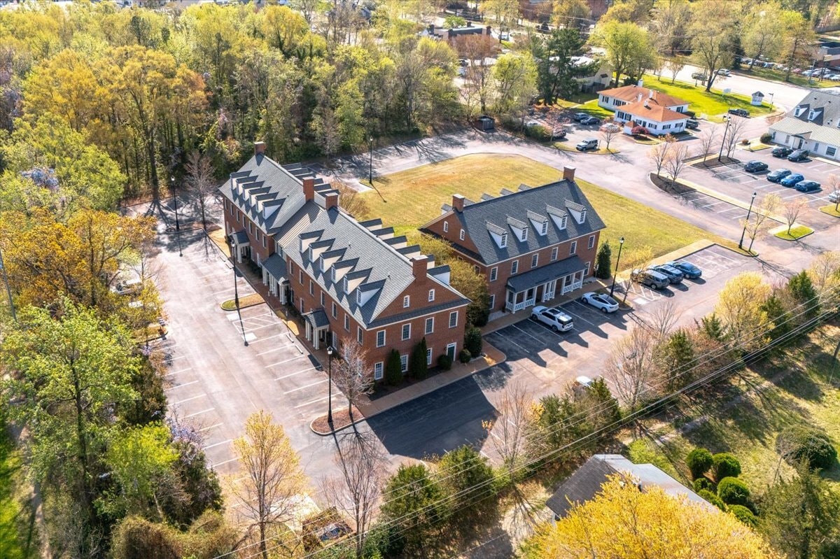 1149-1177 Jefferson Green Cir, Midlothian, VA 23113 - Lot 1173 -3A - - Photo intérieure - Image 2 of 12