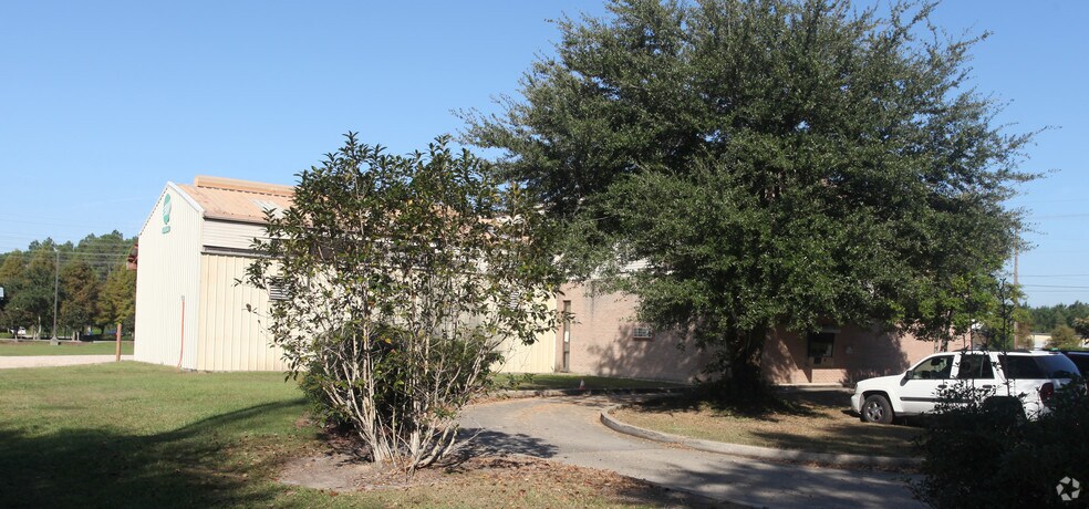 2081 Gause Blvd E, Slidell, LA à vendre - Photo de l’immeuble – Image 2 sur 2