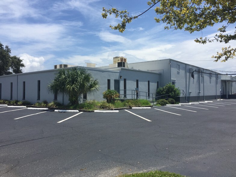 6932 S Manhattan Ave, Tampa, FL à louer - Autre – Image 1 sur 21