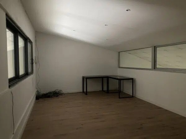 Industriel/Logistique dans Perpignan à vendre - Photo de l’immeuble – Image 3 sur 4