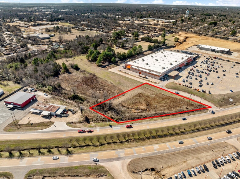 3200 286 loop, Paris, TX à vendre - Photo de l’immeuble – Image 1 sur 21