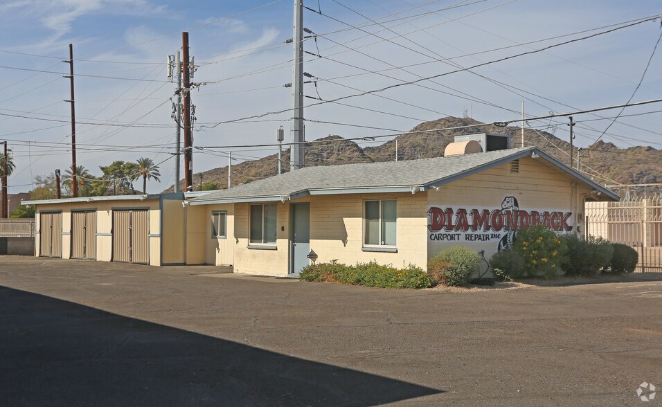 9606 N Cave Creek Rd, Phoenix, AZ à vendre - Photo principale – Image 1 sur 26
