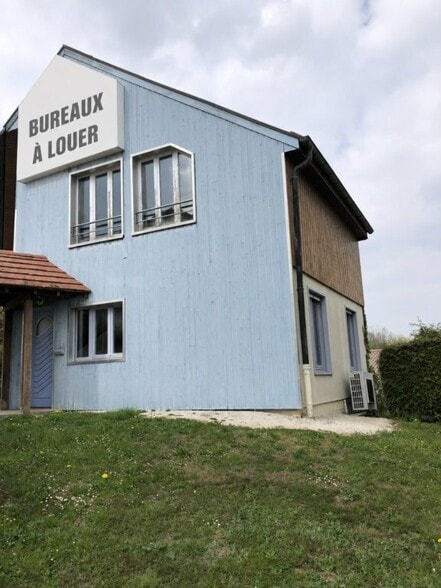 Bureau dans Miserey-Salines à louer - Photo de l’immeuble – Image 3 sur 5