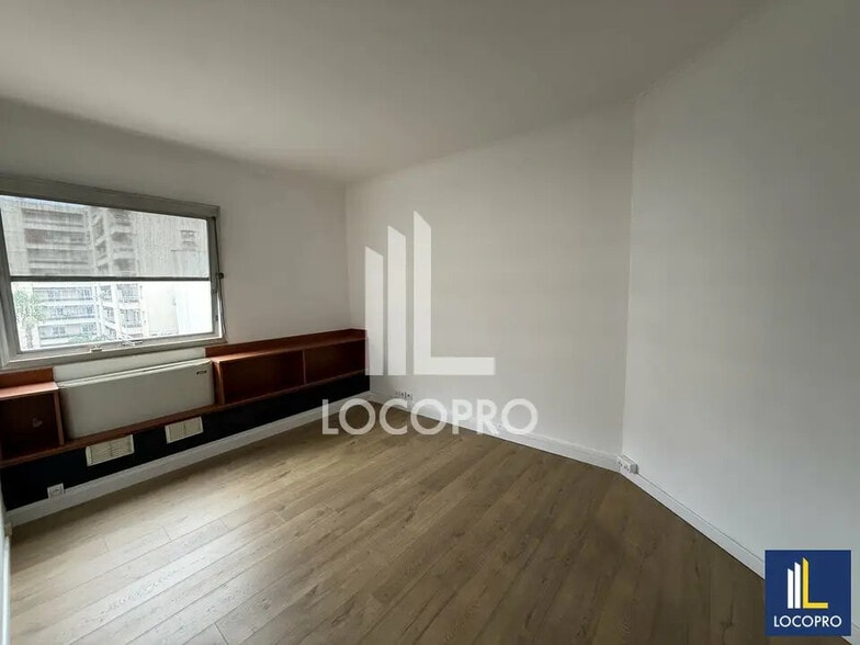 Bureau dans Nice à louer - Photo intérieure – Image 3 sur 11