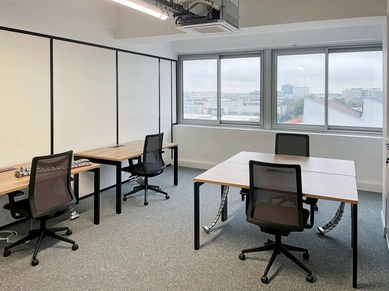 18 Rue D'Arras, Nanterre à louer - Photo de l’immeuble – Image 3 sur 7
