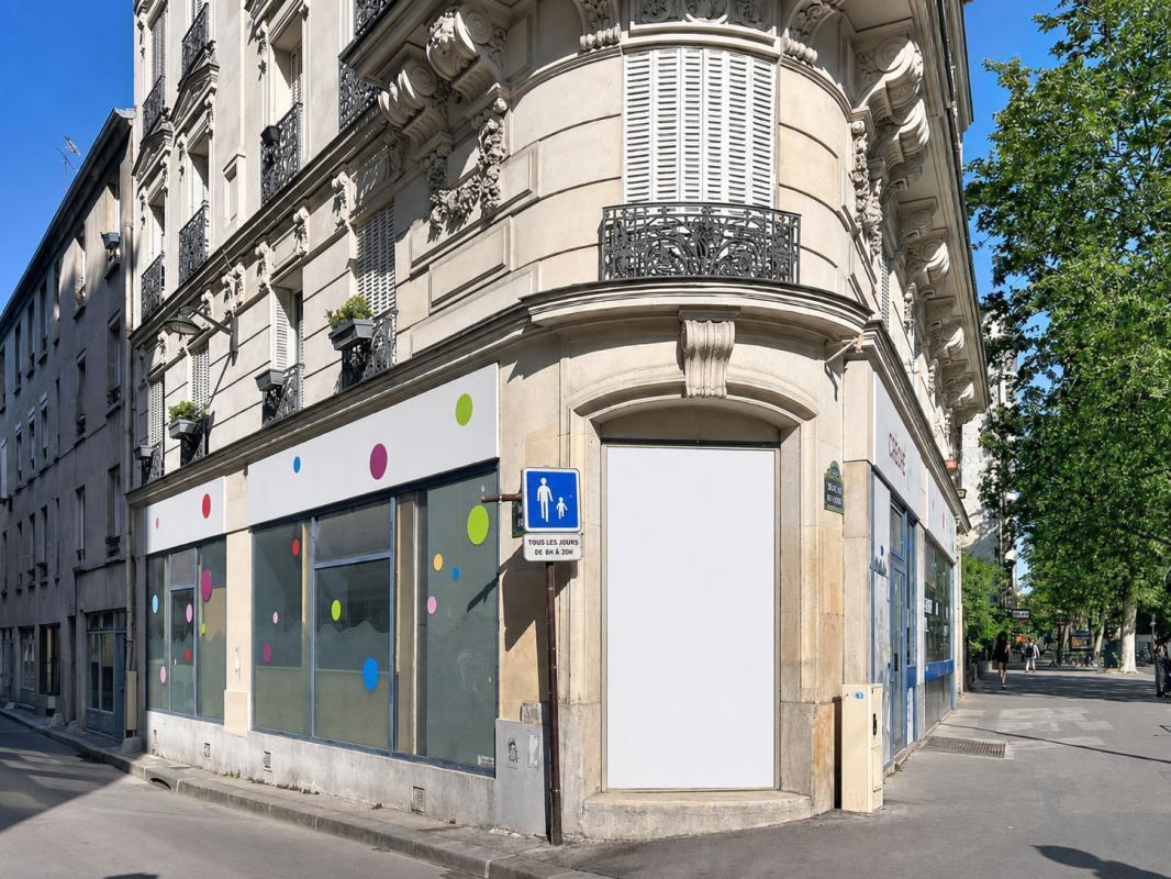 Local commercial dans Paris à vendre Photo de l’immeuble– Image 1 sur 7