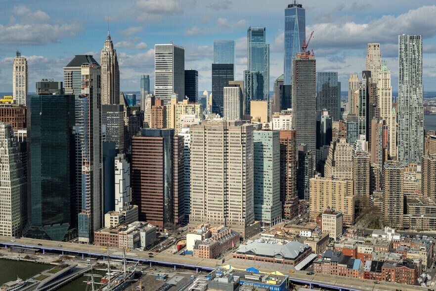 199 Water St, New York, NY à louer - Photo principale – Image 1 sur 7