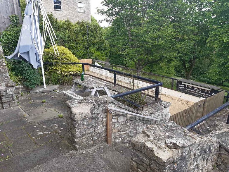 93 Temple St, Keynsham à louer - Photo de l’immeuble – Image 3 sur 3