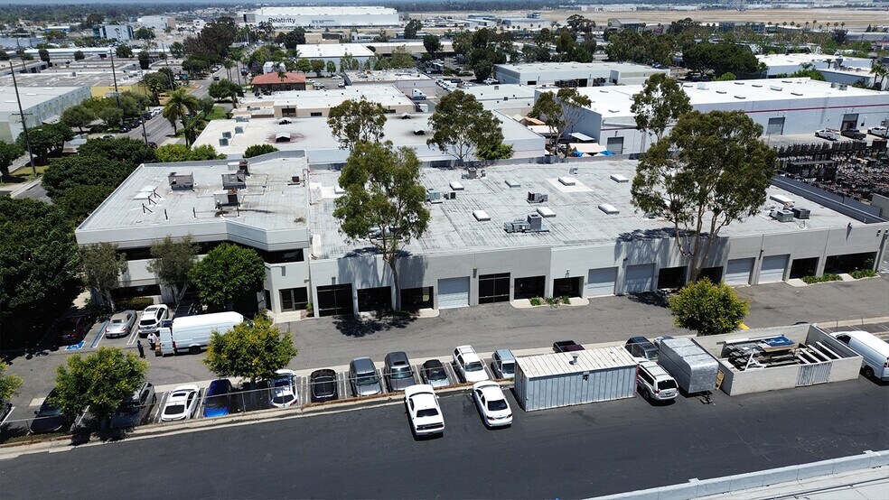 2698 Junipero Ave, Long Beach, CA à vendre - Photo de l’immeuble – Image 2 sur 8