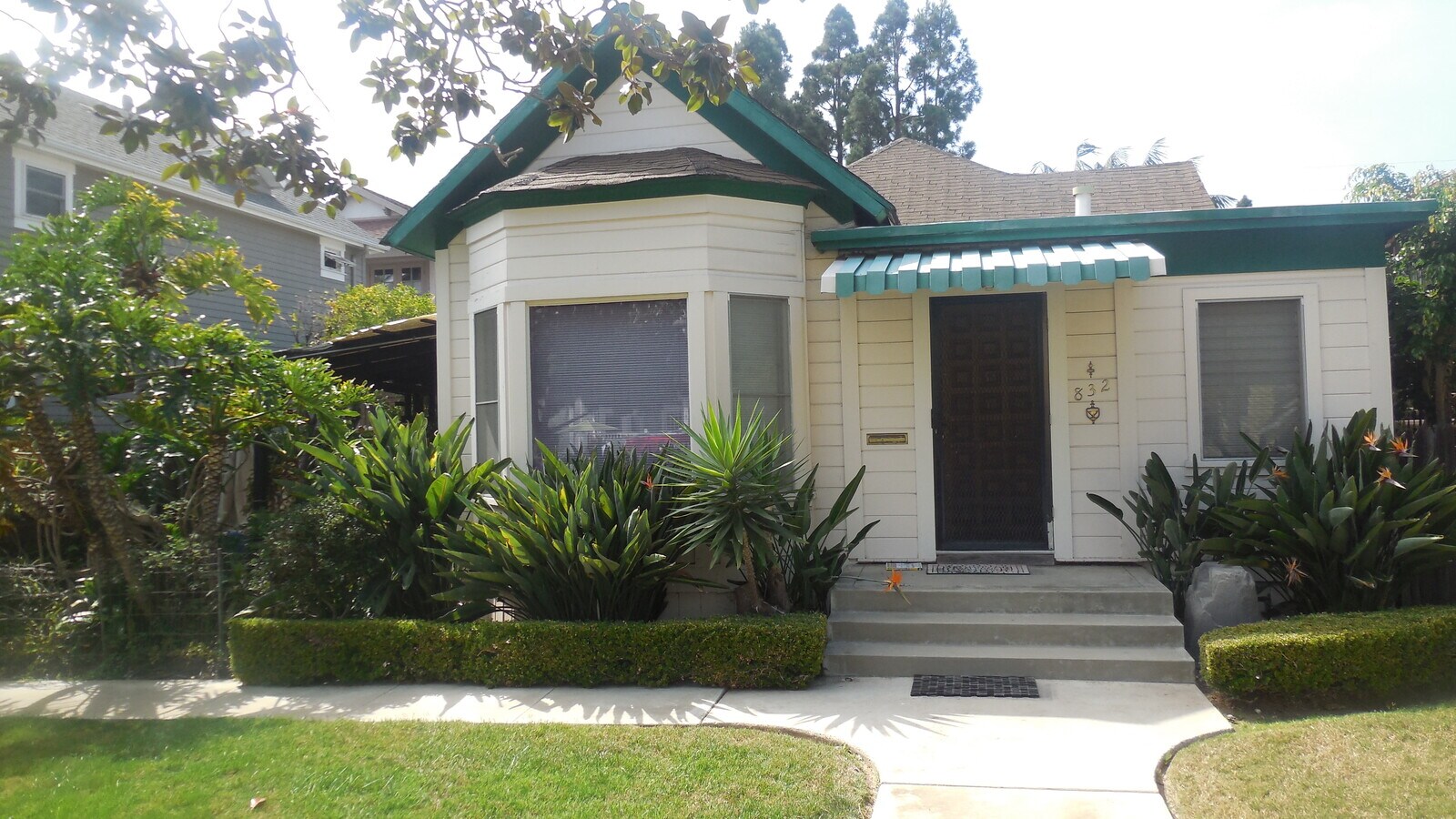 View Photo