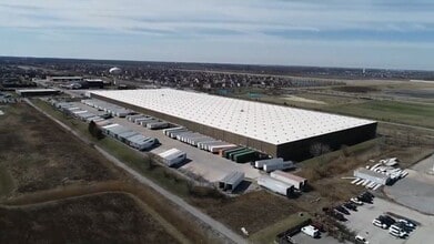 475 Superior Ave, Munster, IN à louer - Vidéo sur l’annonce professionnelle 