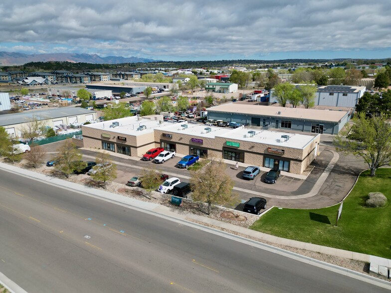 1020 Ford St, Colorado Springs, CO à louer - Photo de l’immeuble – Image 1 sur 11