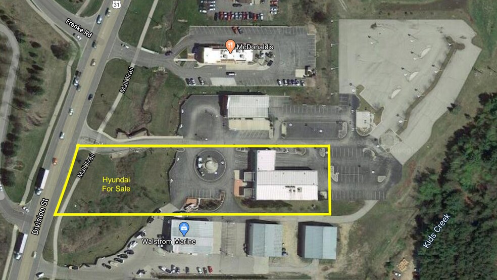 3570 N US Highway 31 S, Traverse City, MI à louer - Aérien – Image 2 sur 4