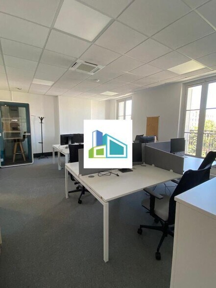 Bureau dans Marseille à louer - Photo intérieure – Image 1 sur 6