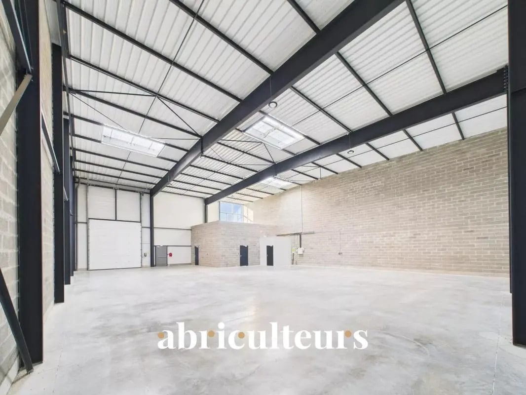 Bureau dans Chartres à vendre Photo intérieure– Image 1 sur 4