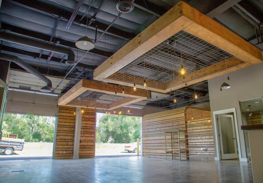 1216 Commerce Ct, Lafayette, CO à louer - Photo de l’immeuble – Image 1 sur 9