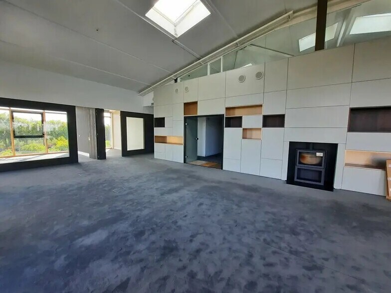 Bureau dans Rouen à louer - Photo de l’immeuble – Image 2 sur 12