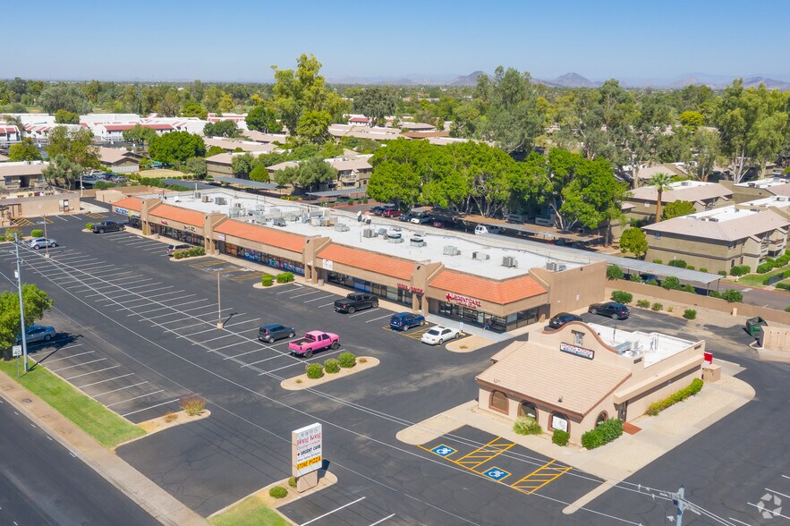1930 W Thunderbird Rd, Phoenix, AZ à louer - Photo de l’immeuble – Image 2 sur 3